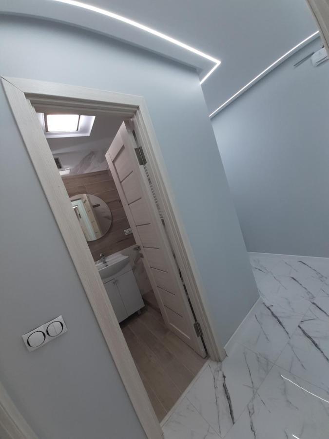 Secheni Apartment Uzhhorod Exterior foto